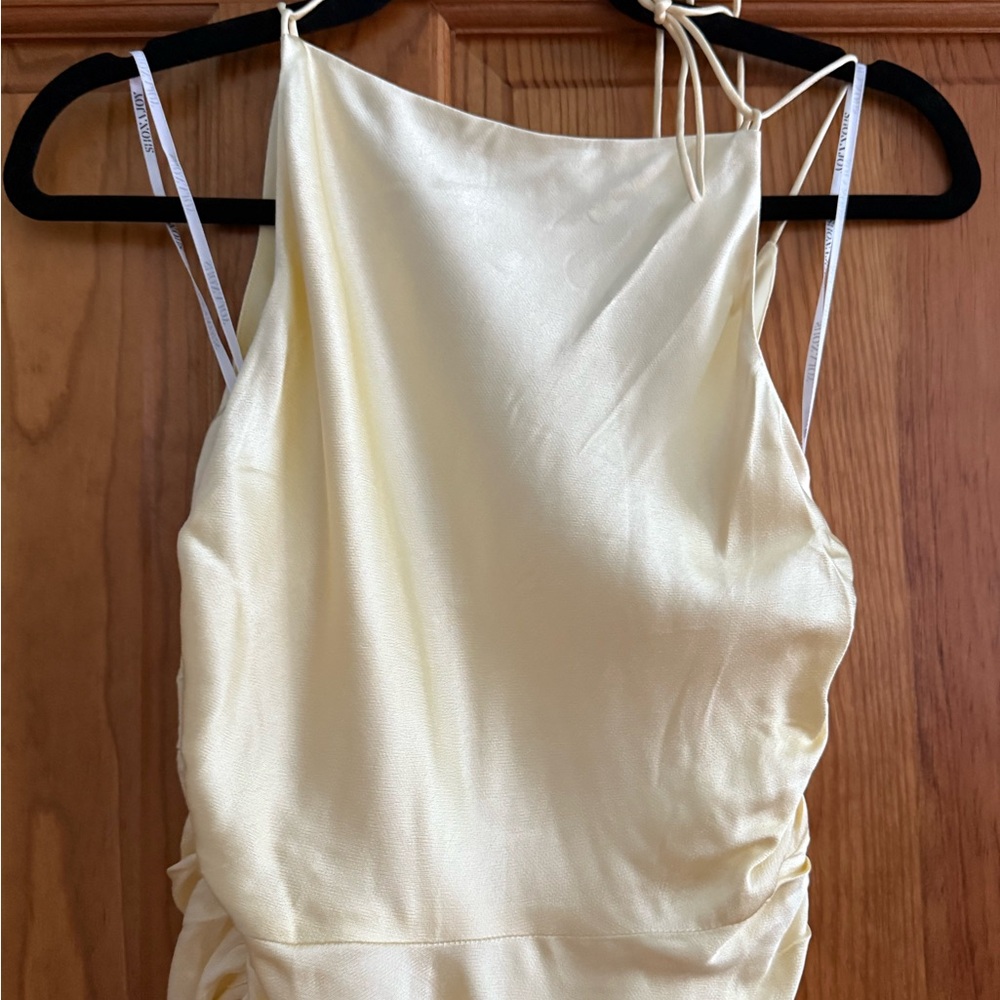 Shona Joy Light Yellow Maxi Dress - Picture 3 of 7